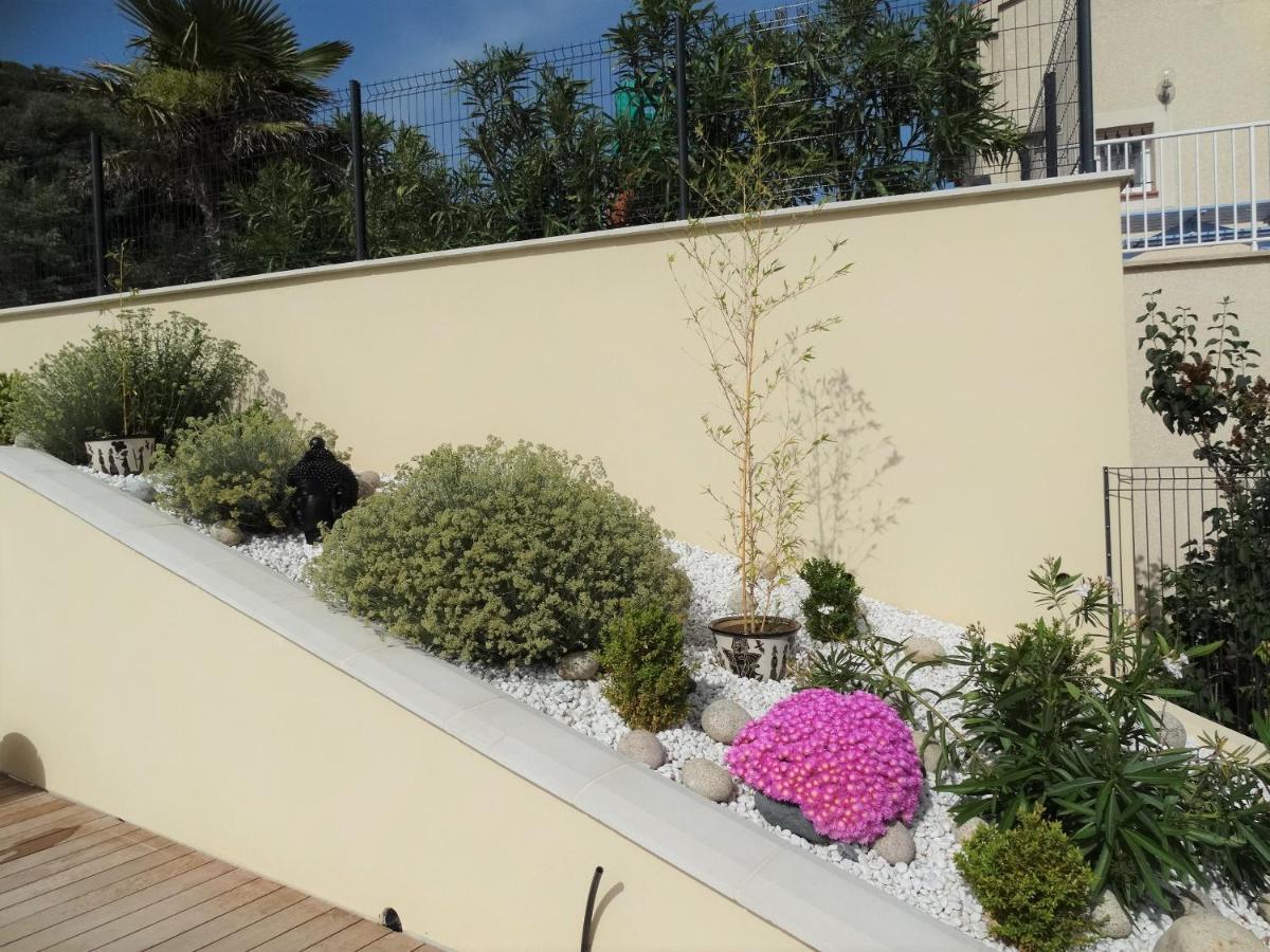 Sassone, Vue Panoramique Sur Ajaccio Et La Alata
