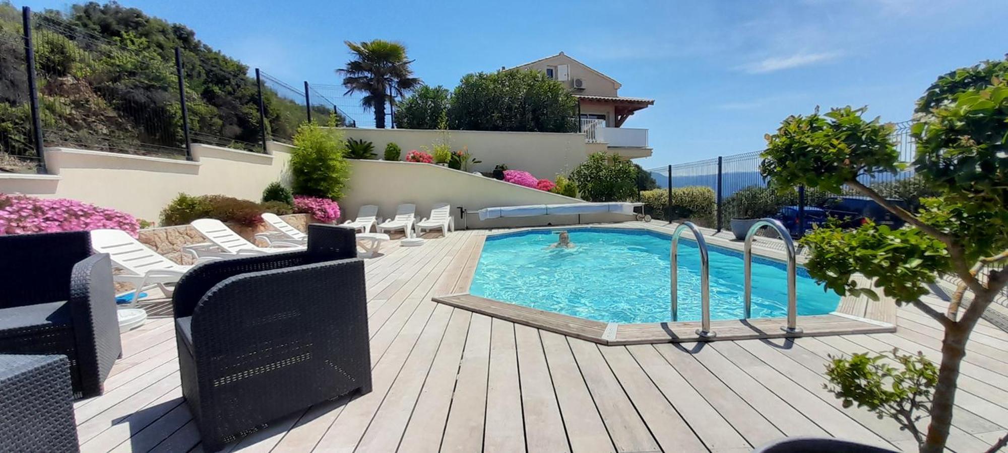 Sassone, Vue Panoramique Sur Ajaccio Et La *